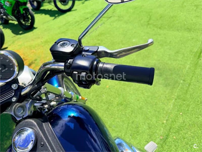 Harley-Davidson Dyna Super Glide – Vista 13