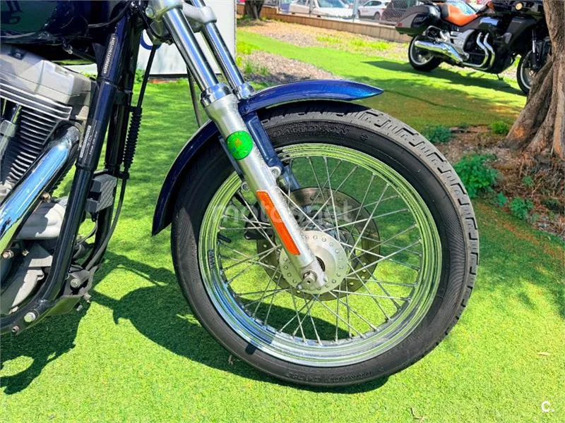 Harley-Davidson Dyna Super Glide – Vista 5