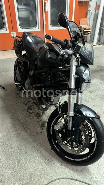Ducati Monster 696 – Vista 5