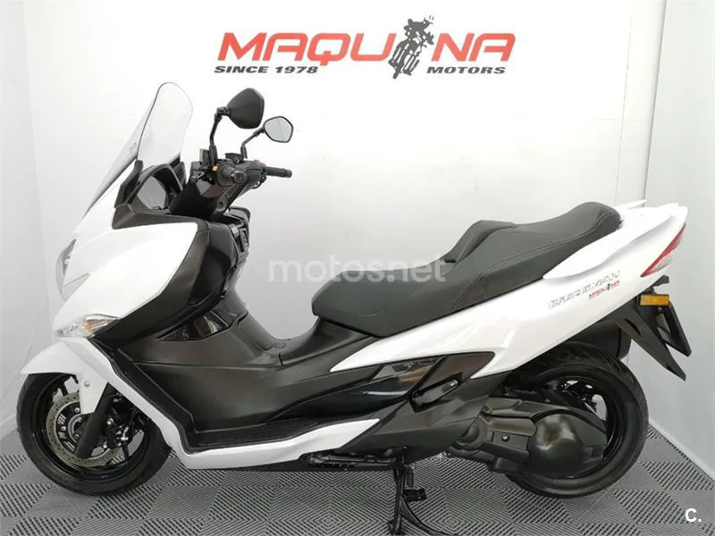 Suzuki Burgman 400 – Vista 13