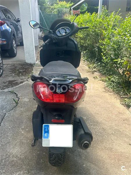 Piaggio X7 EVO 300 ie – Vista 3