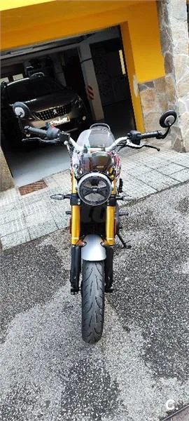 Triumph Speed 400 – Vista 2