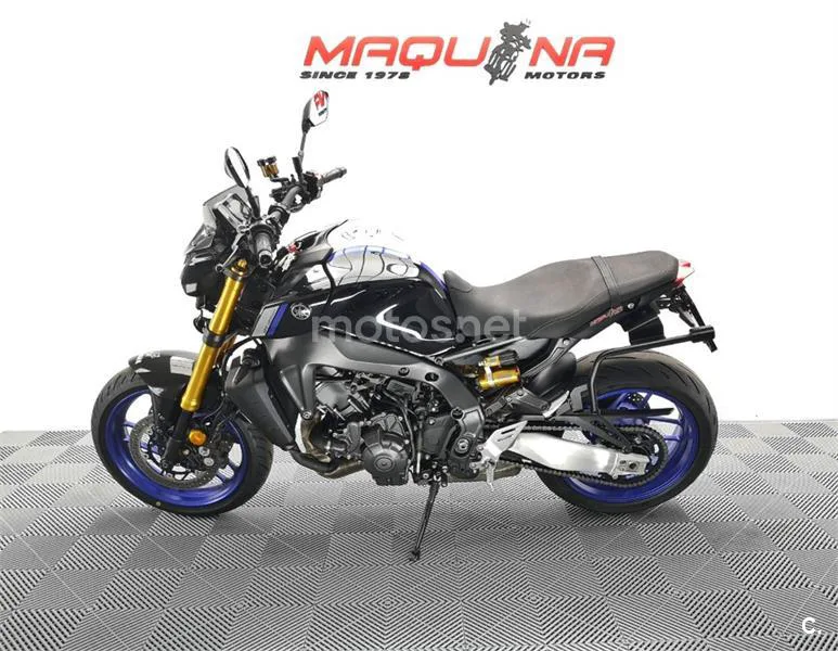 Yamaha MT-09 – Vista 14