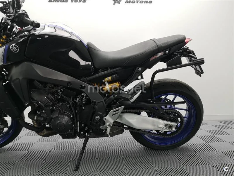 Yamaha MT-09 – Vista 18