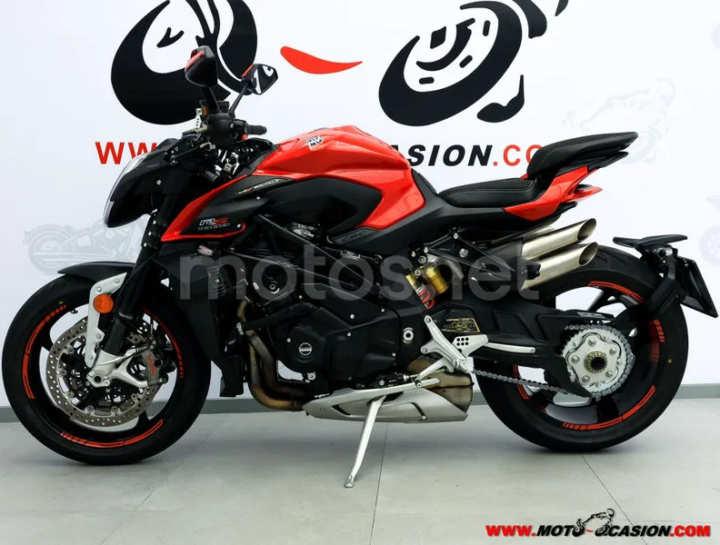MV Agusta Brutale – Vista 7