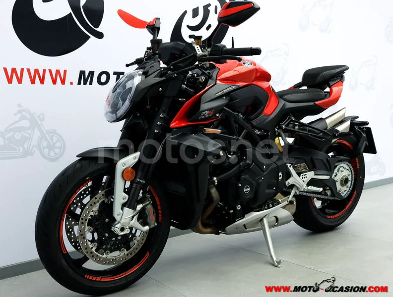 MV Agusta Brutale – Vista 8