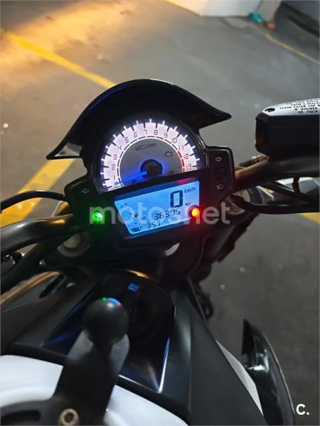 Kawasaki ER-6N – Vista 4