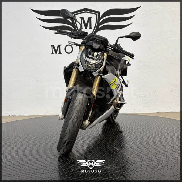 BMW S 1000 R – Vista 4