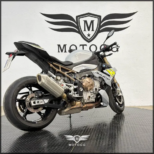 BMW S 1000 R – Vista 7