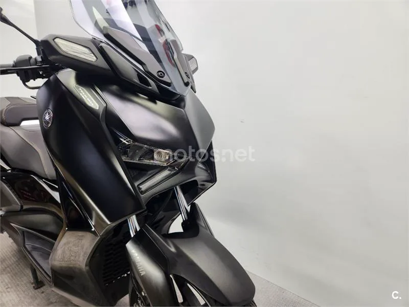 Yamaha XMAX 300 – Vista 3