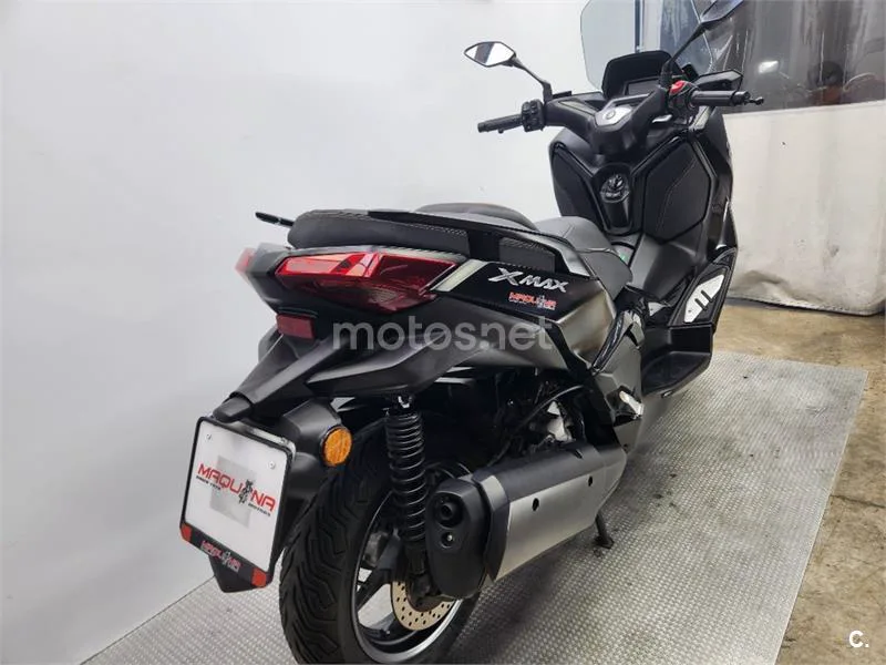 Yamaha XMAX 300 – Vista 4
