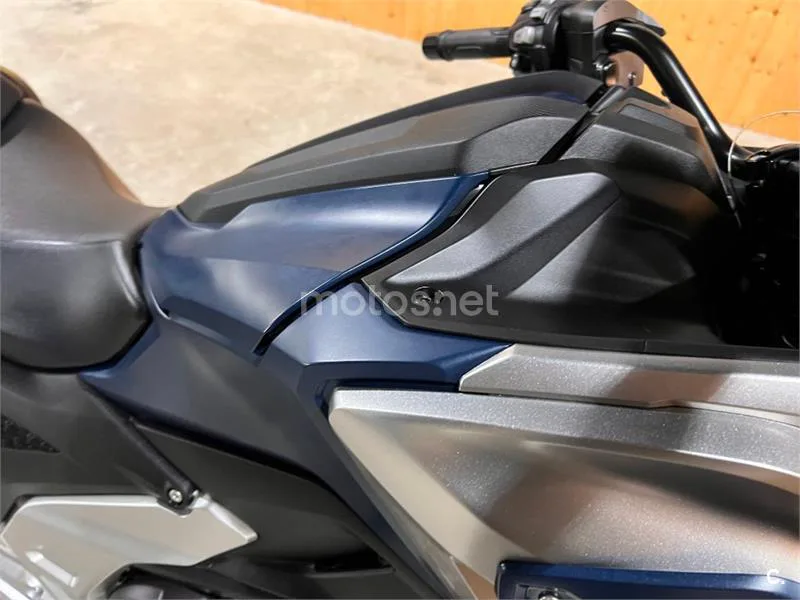 Honda NC 750 X – Vista 40