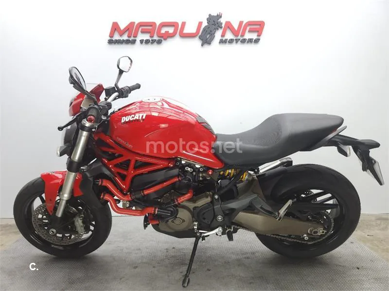 Ducati Monster 821 – Vista 15