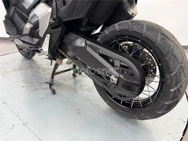 Honda X-ADV – Vista 11