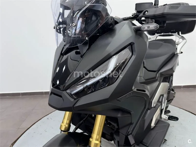 Honda X-ADV – Vista 17