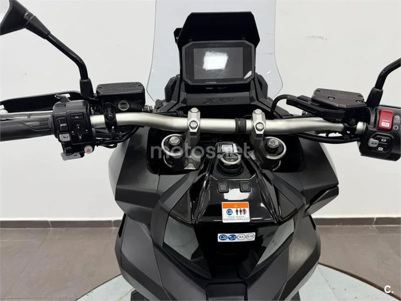 Honda X-ADV – Vista 8