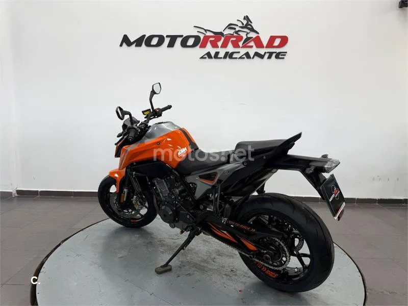 KTM 790 – Vista 5