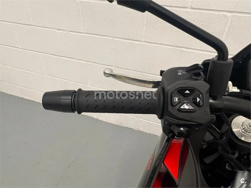 Aprilia Tuono 660 – Vista 19
