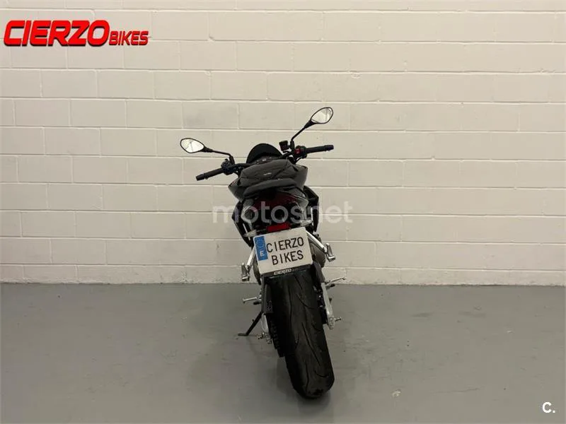 Aprilia Tuono 660 – Vista 3