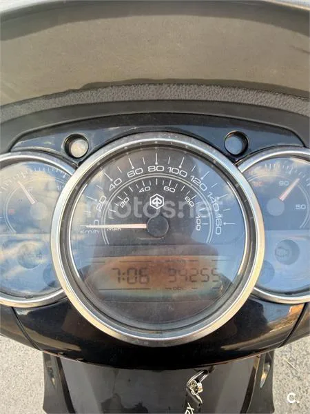 Piaggio Beverly 300 – Vista 4