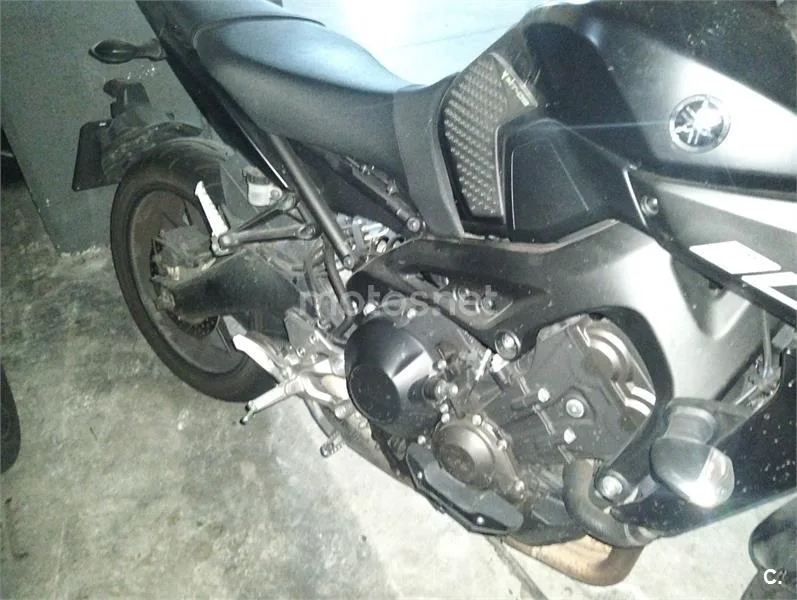 Yamaha MT-09 – Vista 2