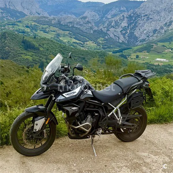 Triumph Tiger 900 – Vista 2