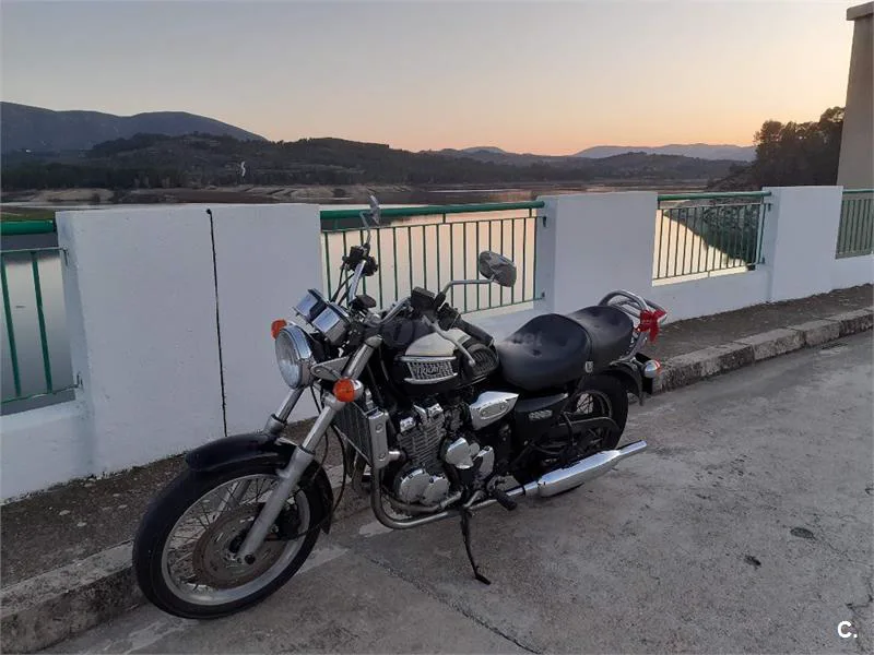 Triumph Thunderbird 900 Sport – Vista 4