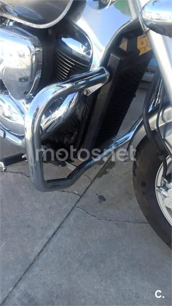 Suzuki Intruder M800 – Vista 3