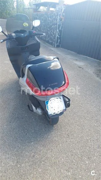 Piaggio X8 125 – Vista 7