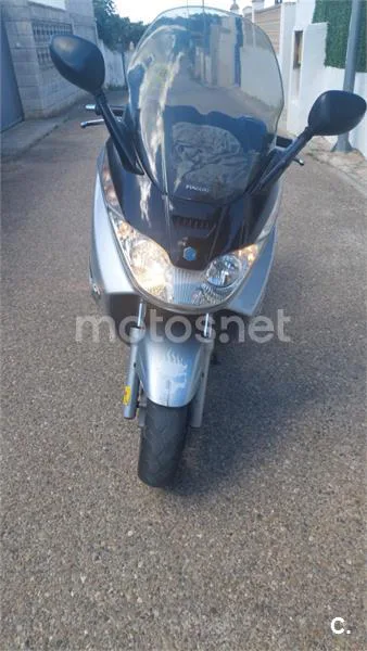 Piaggio X8 125 – Vista 10