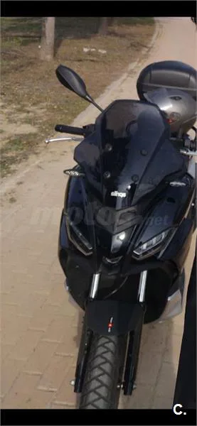 Aprilia SR GT 200 – Vista 2