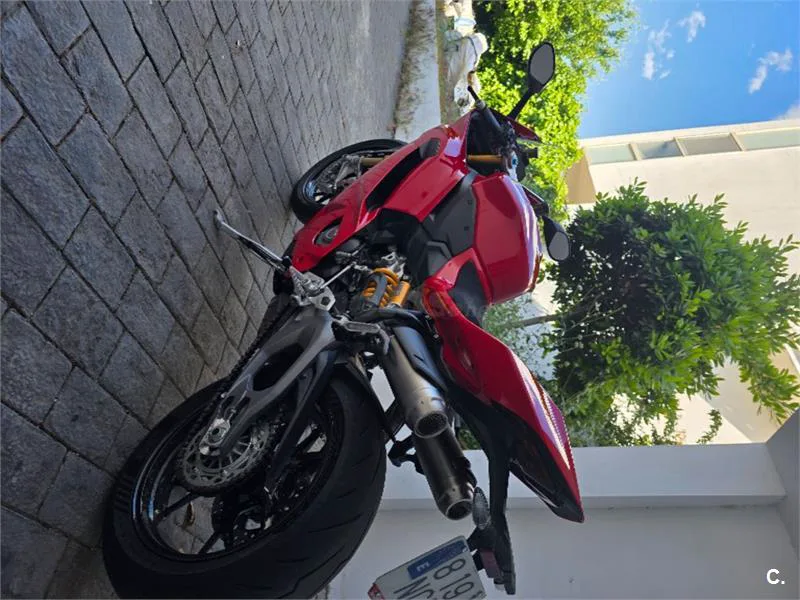 Ducati Panigale V2 – Vista 3