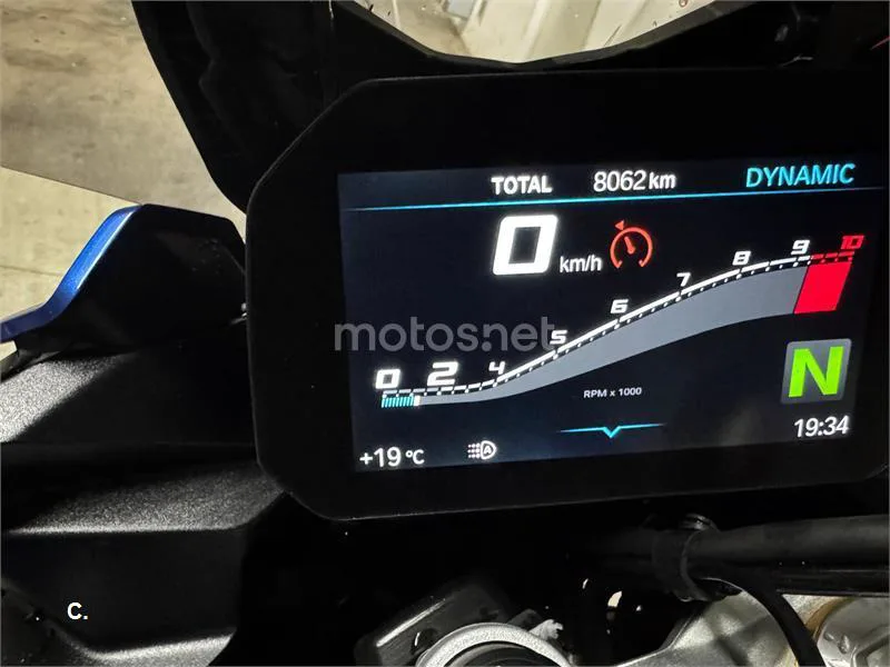 BMW F 900 XR – Vista 3