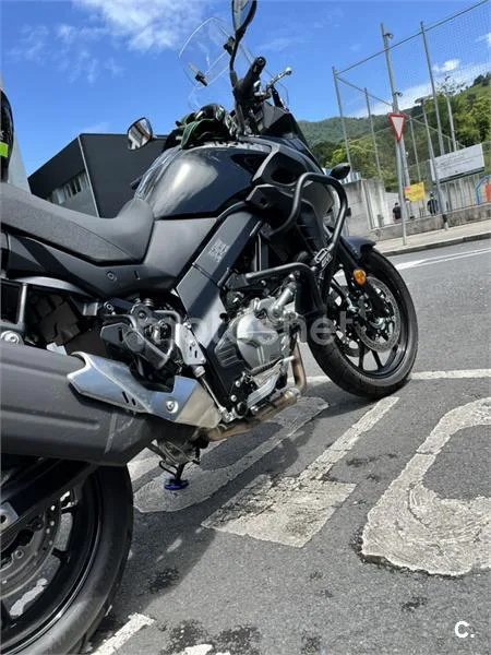 Suzuki V-Strom 650 – Vista 5