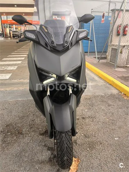 Yamaha XMAX 300 – Vista 2