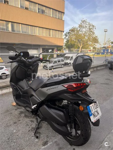 Yamaha XMAX 300 – Vista 4