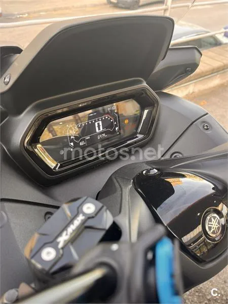 Yamaha XMAX 300 – Vista 5