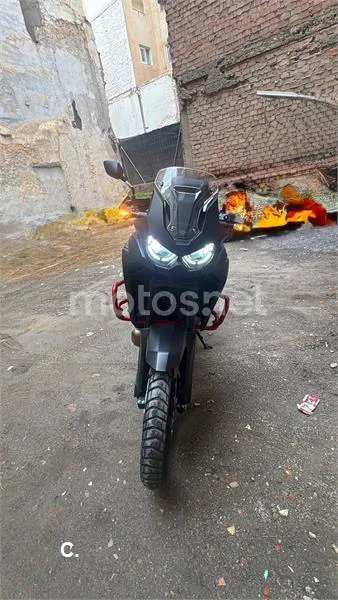 Honda CRF 1100L Africa Twin – Vista 3