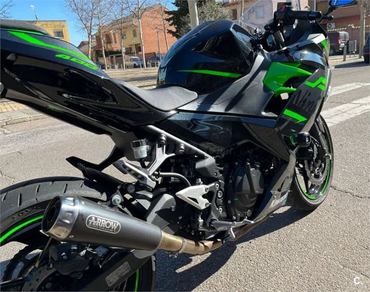 Kawasaki Ninja 400 – Vista 3