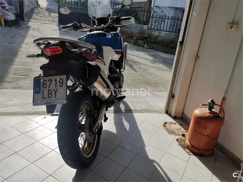 Honda CRF 1000L Africa Twin – Vista 3
