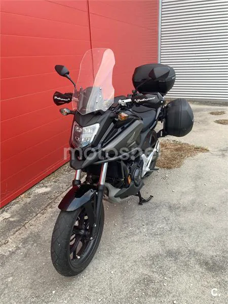 Honda NC 750 X – Vista 2