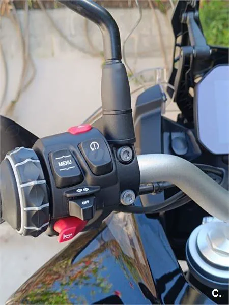 BMW F 850 – Vista 3