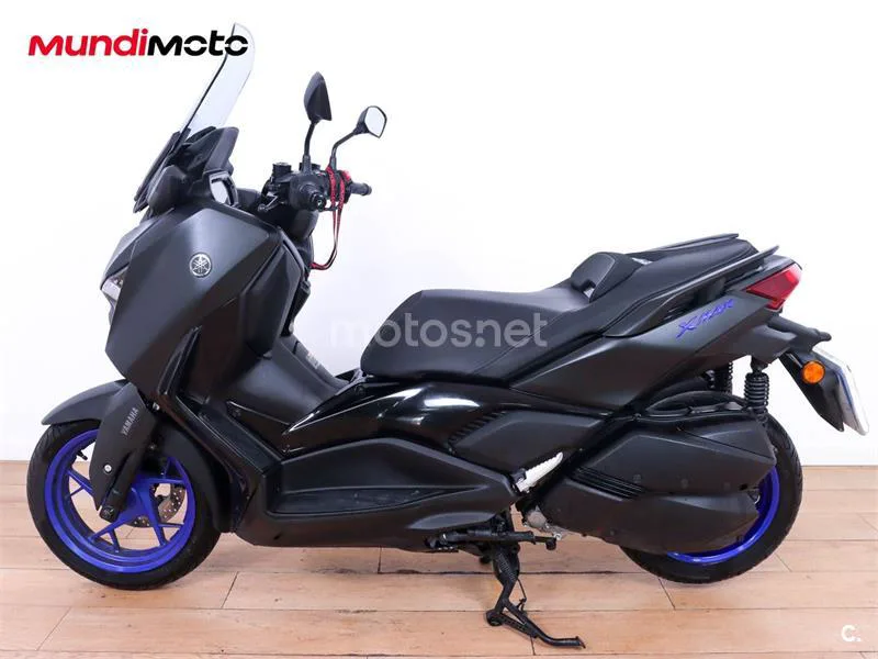 Yamaha XMAX 300 – Vista 6