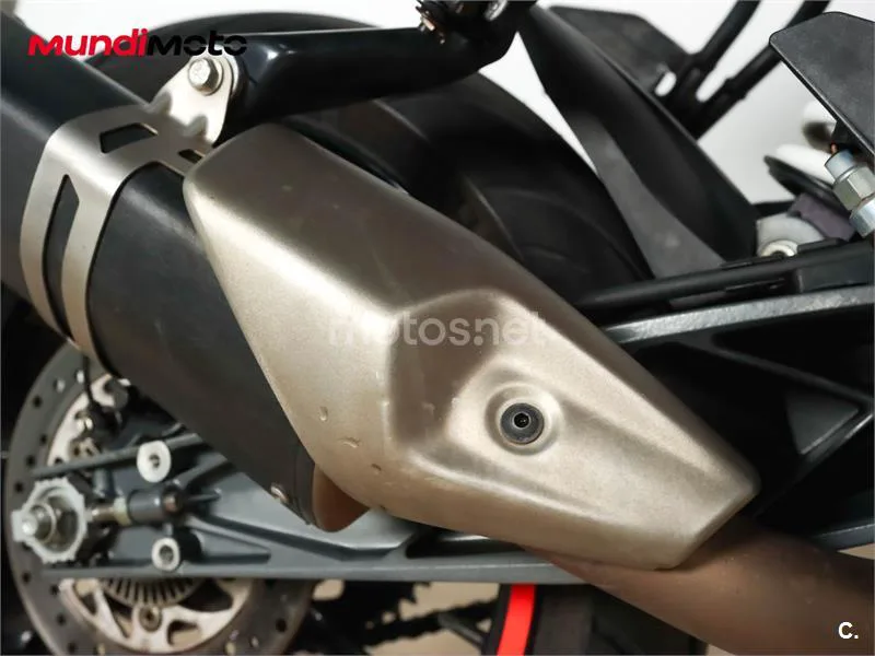 KTM 125 – Vista 26