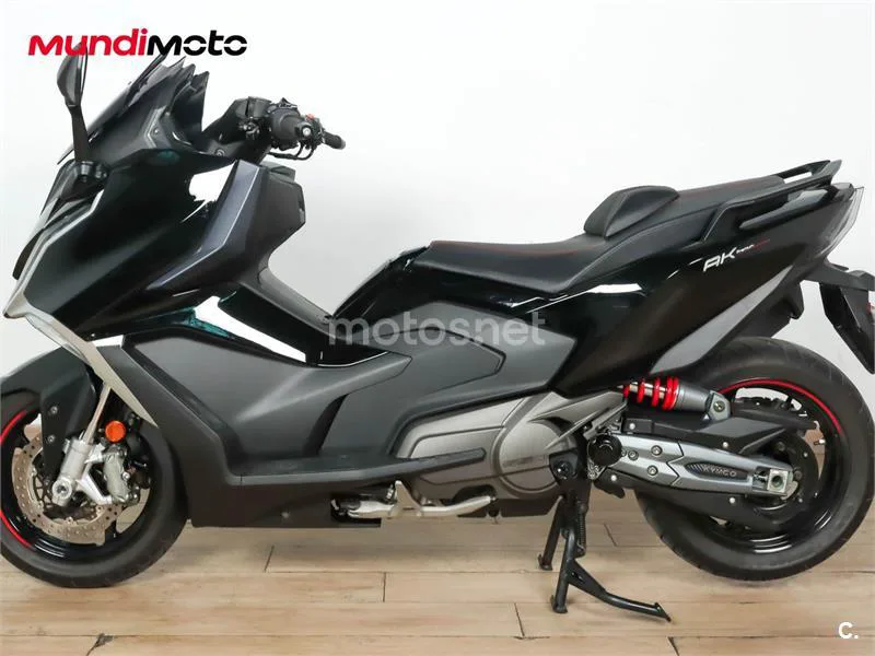 Kymco AK 550 – Vista 6