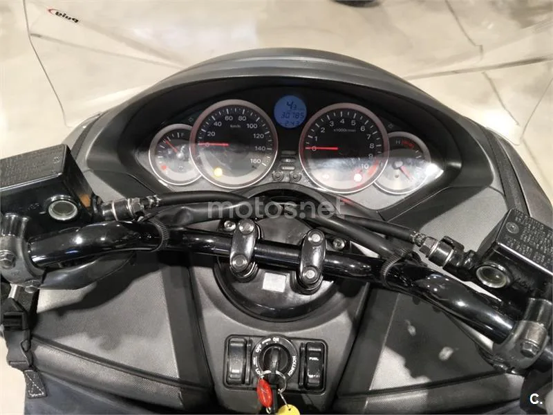 Honda Forza 300 – Vista 10