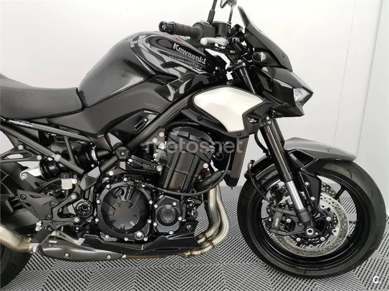Kawasaki Z900 – Vista 6