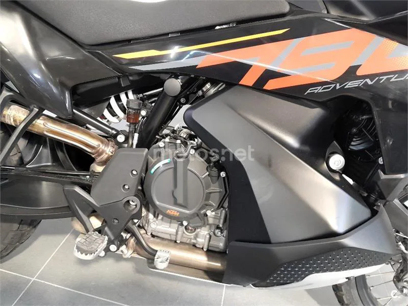 KTM 790 – Vista 4