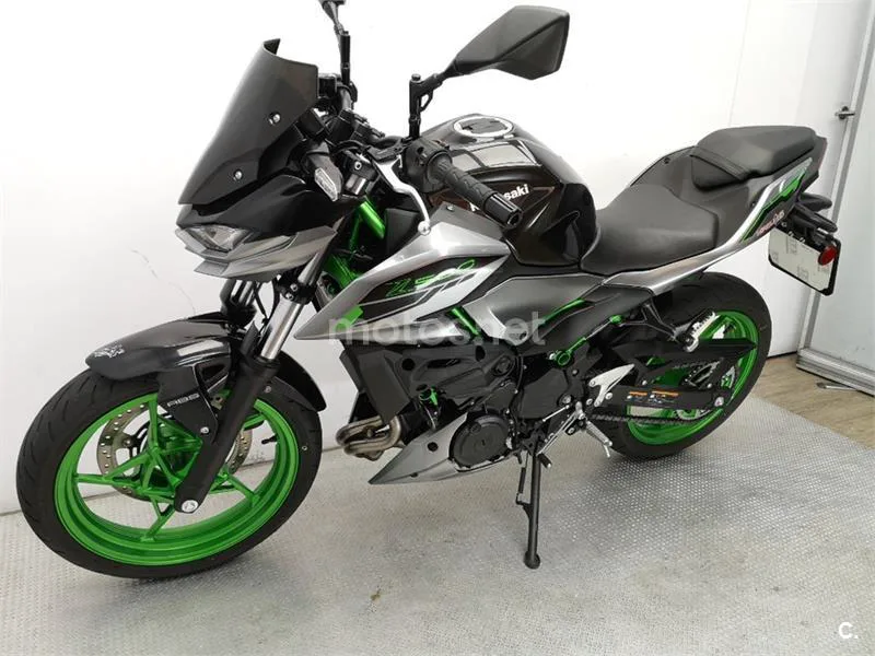 Kawasaki Z500 – Vista 16
