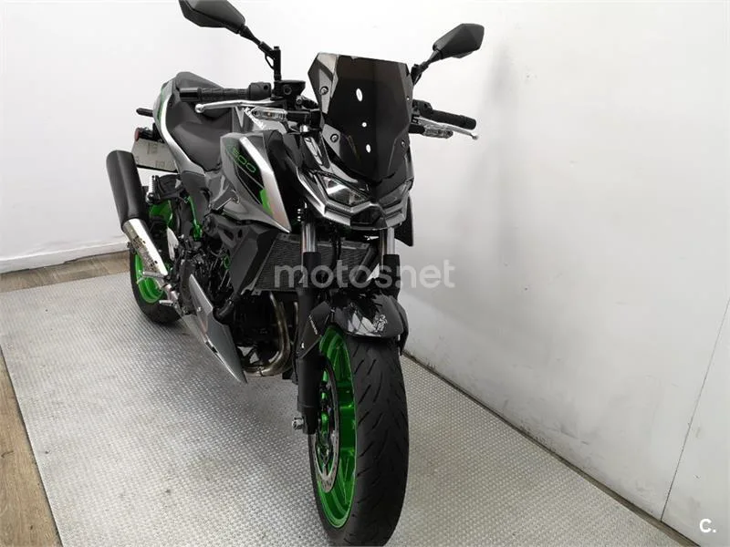 Kawasaki Z500 – Vista 3
